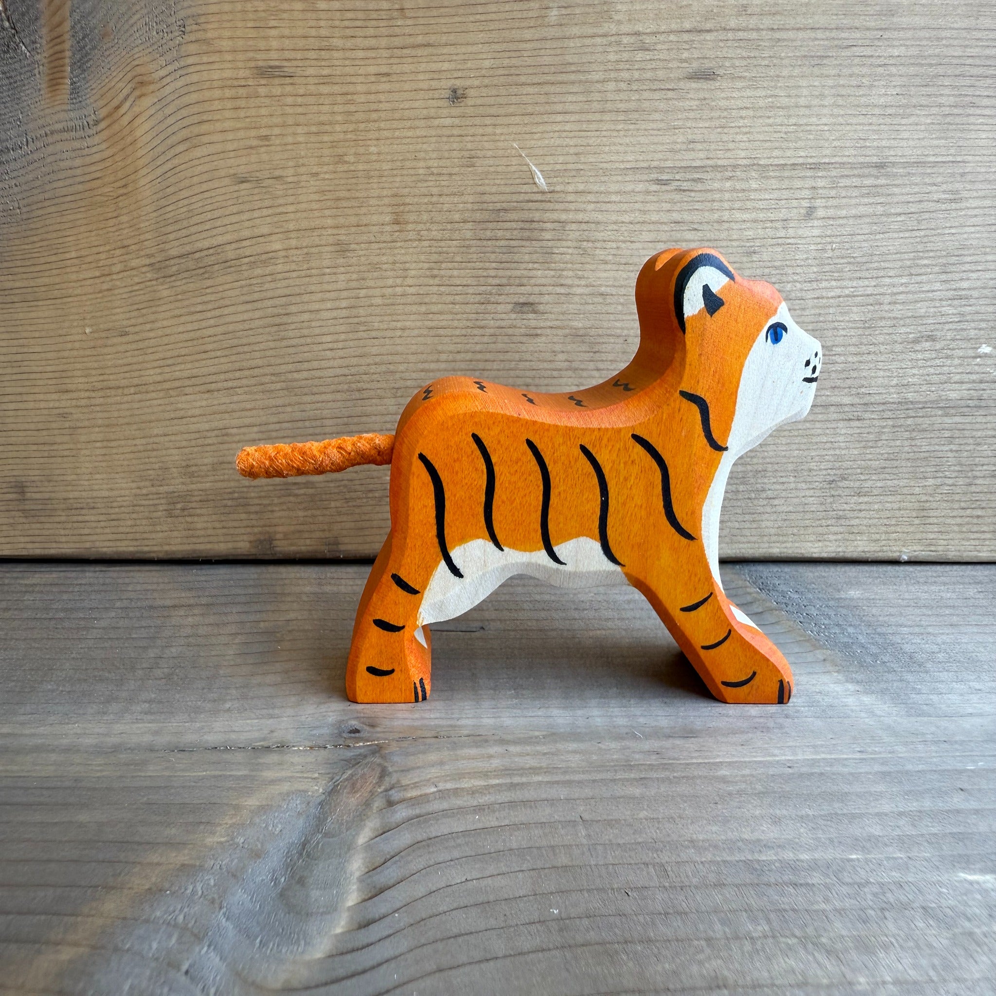 Tiger Small Running
