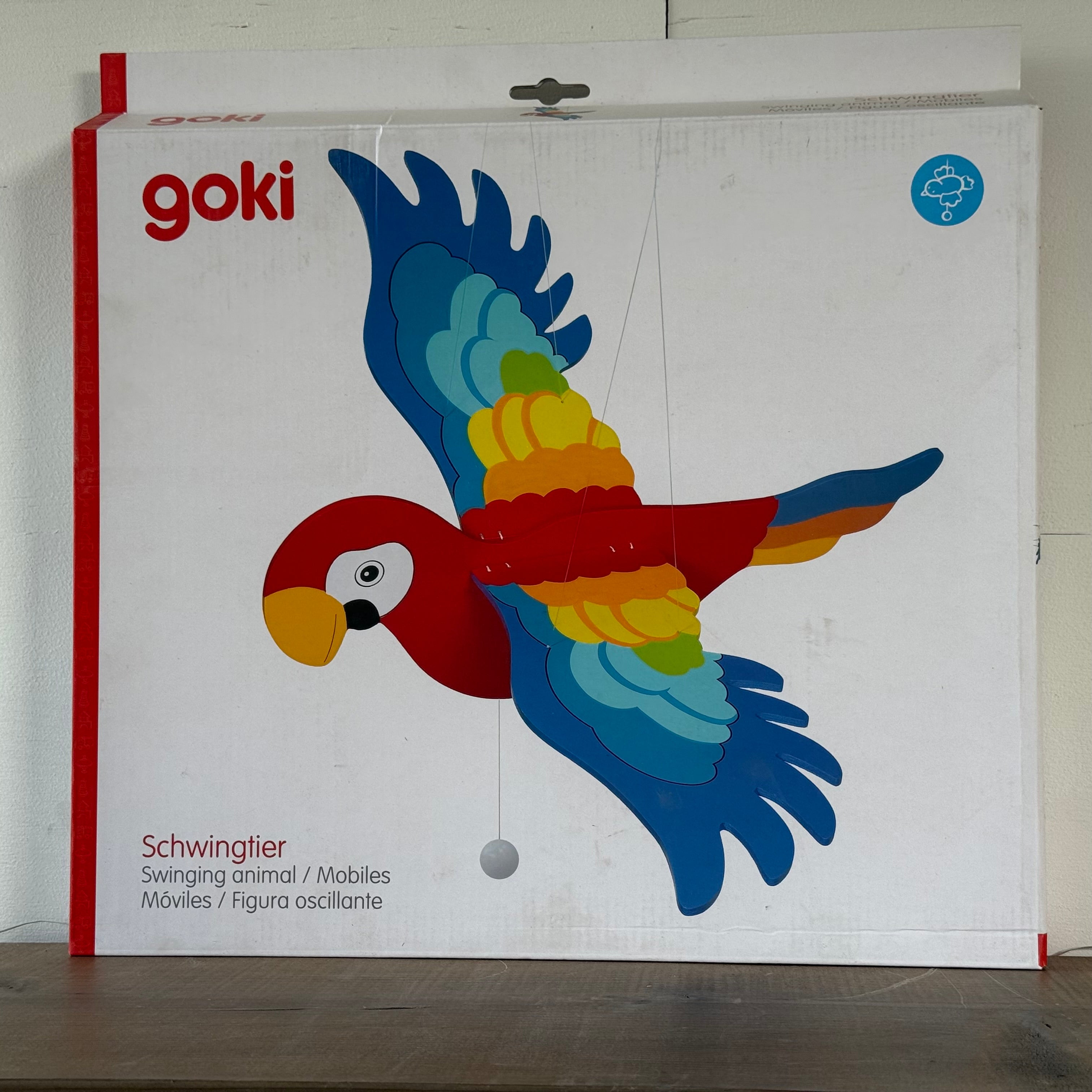 Swinging Animal Macaw (Large)